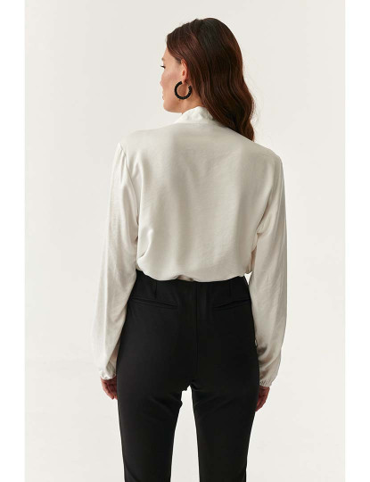 imagem de Blusa Senhora Szarilo Branco2