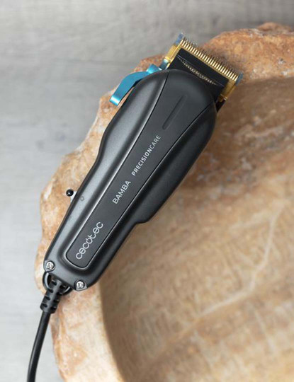 imagem de Máquina de Cortar / Aparar Cabelo Precisioncare Proclipper Titanium (Preto)2