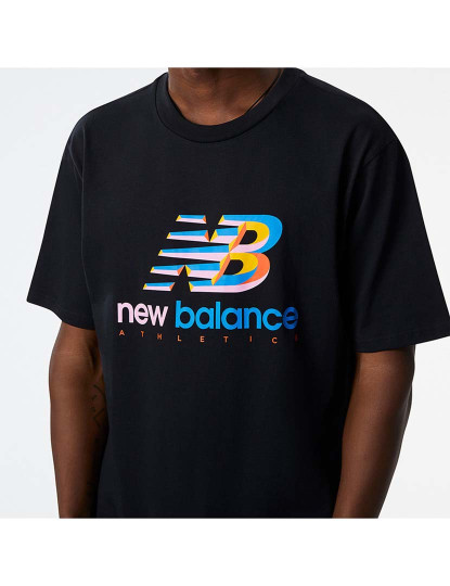 imagem de T-Shirt Homem NB Athletics Amplified Logo  Preto4