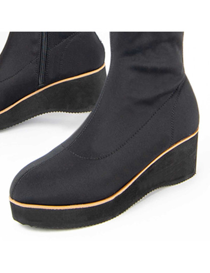 imagem de Botins com SaltoSenhora Preto7