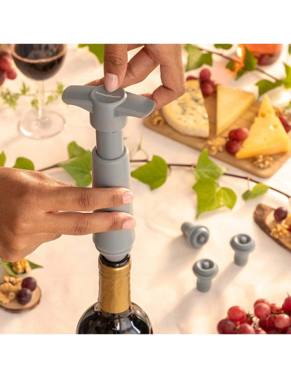 imagem de Bomba de vácuo e rolhas para vinho Winuum InnovaGoods (4 rolhas)1