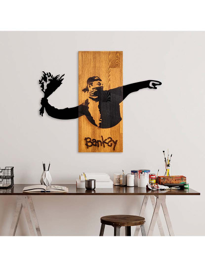 imagem de Decoração Parede Madeira Banksy - Flower Thrower2