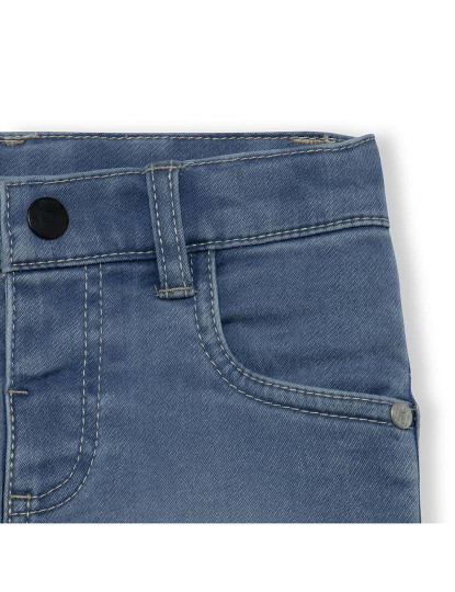 imagem de Calções jeans azul claro para menino, cinco bolsos, fecho frontal por botões Basics Bebé3