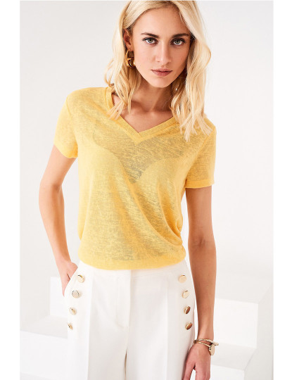 imagem de T-Shirt Decote em V Amarelo1