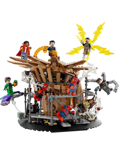 imagem de LEGO SUPER HEROES O COMBATE FINAL SPIDER-MAN 762612