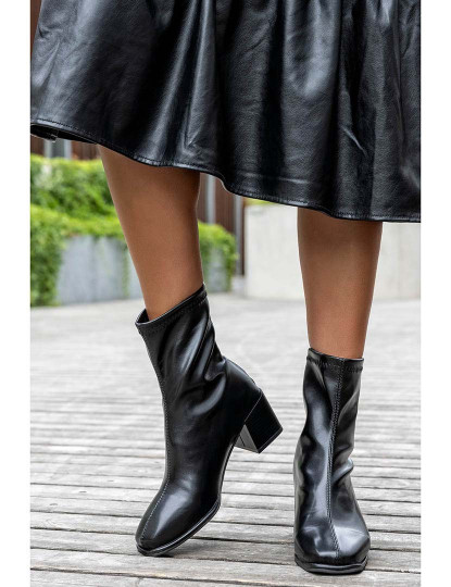 imagem de Botas Senhora Preto8