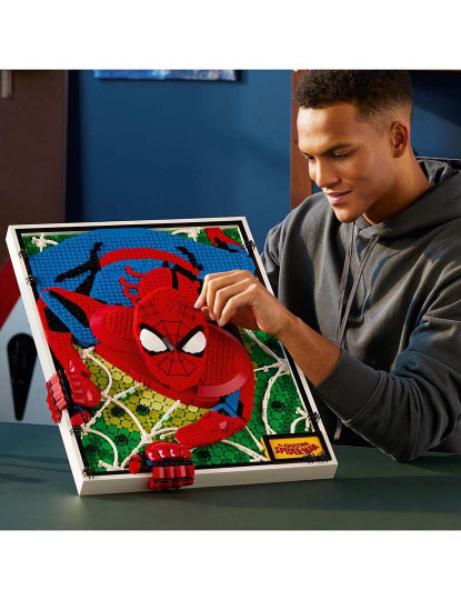 imagem de LEGO ART O FANTÁSTICO SPIDER-MAN 312098