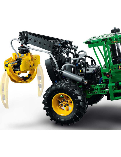 imagem de LEGO TECHNIC TRATOR SKIDDER JOHN DEERE 948L 421577