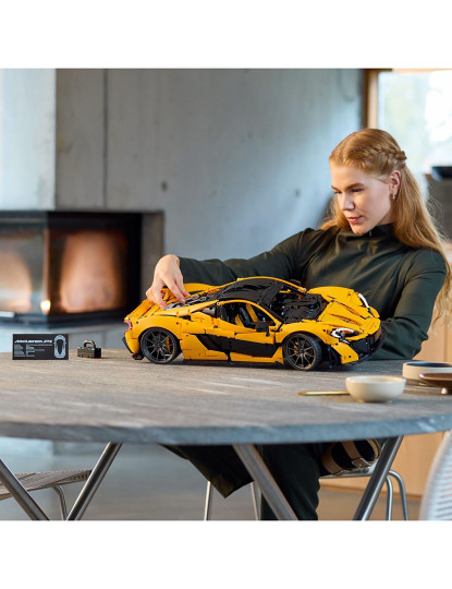 imagem de LEGO TECHNIC MCLAREN P1 421728