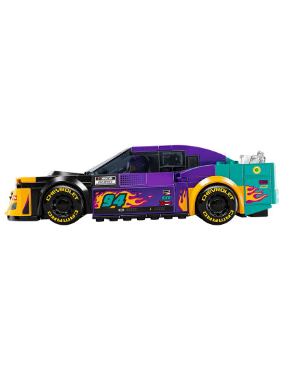 imagem de LEGO SPEED CHAMPIONS NASCAR CHEV. CAMARO ZL1 769356