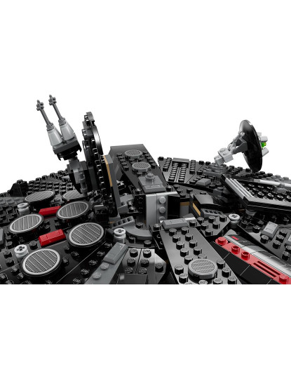 imagem de LEGO STAR WARS A DARK FALCON 753897