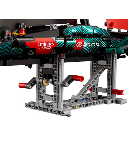 imagem de LEGO TECHNIC IATE EMIRATES NEW ZEALAND AC75 421749