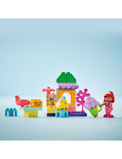 imagem de LEGO DUPLO DISNEY ARIEL E FLOUNDER'S CAFÉ 1042012