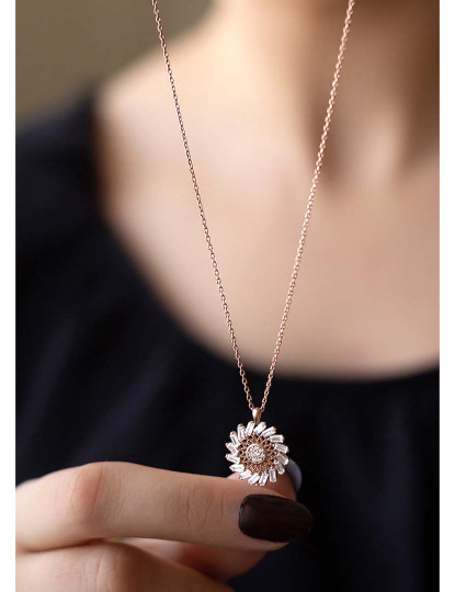 imagem de Colar Senhora Rosa Dourado2