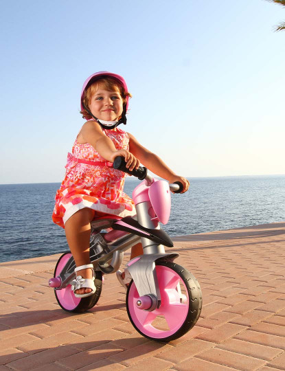 imagem de BALANCE BIKE JUMPER ROSA CON CASCO5