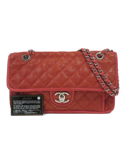 imagem de Classic Caviar Flap Bag11