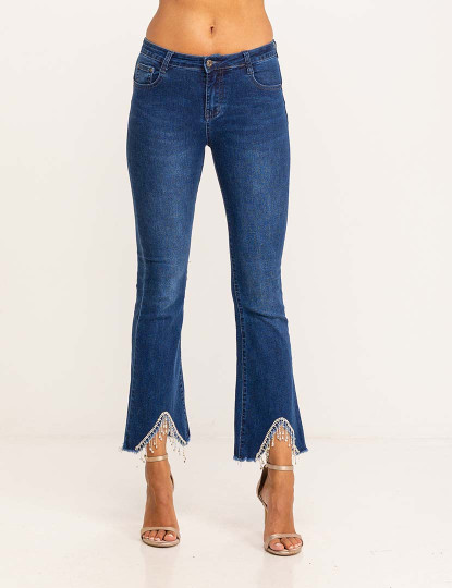 imagem de Calça jeans skinny flare com detalhe de strass na barra Denim1