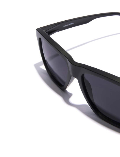 imagem de One Ls Raw - Polarized Black3