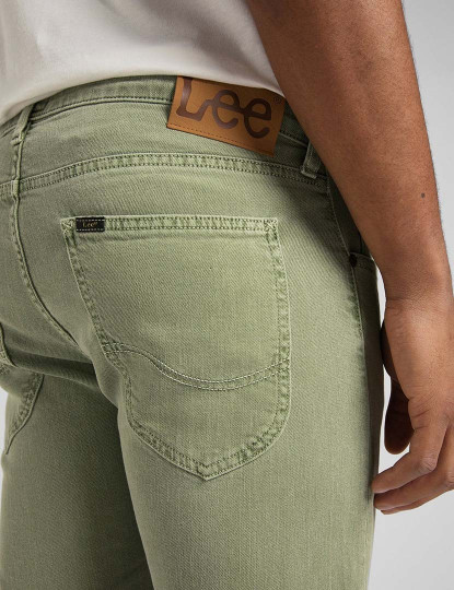 imagem de Jeans Slim Tapered Homem Verde5
