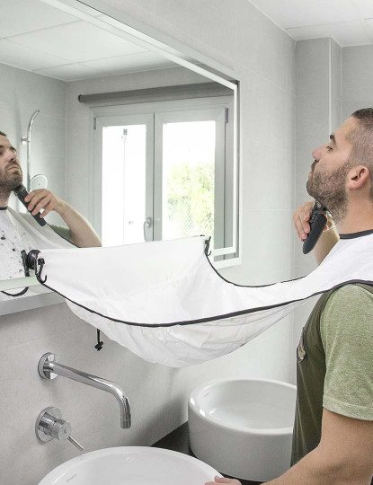 imagem de Avental para a Barba com Ventosas Bibdy 1