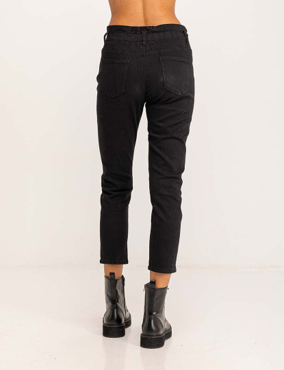 imagem de Calça jeans mom fit cintura alta com elástico na cintura Preto2