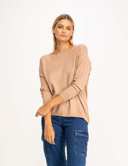 imagem de Jersey lisa de malha oversize com gola canoa Camel1