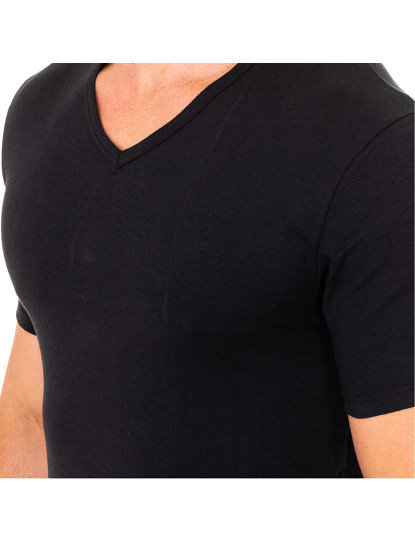 imagem de T-Shirt Homem Preto4