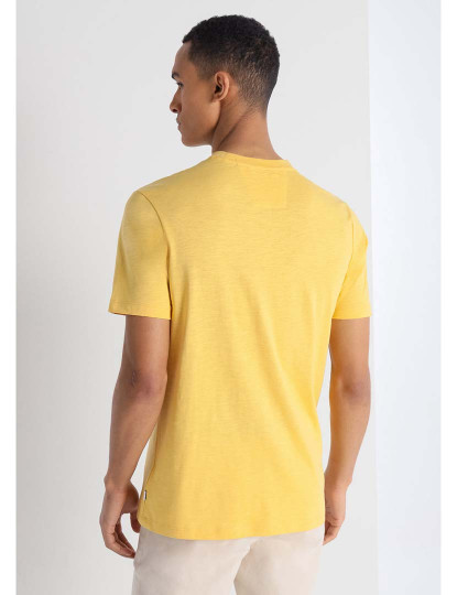 imagem de T-Shirt Homem Amarelo2