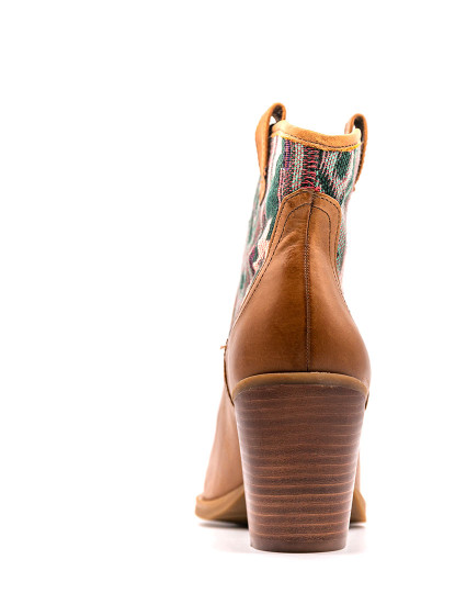 imagem de Botas Ankle Camel 3