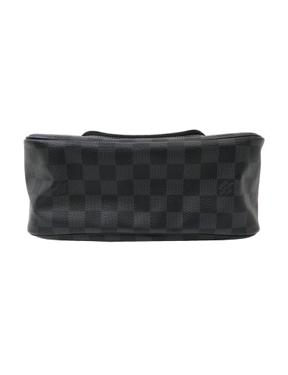 imagem de Damier Graphite Toiletry Pouch4