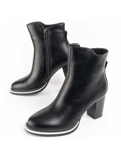 imagem de Botas de Salto Senhora Preto1