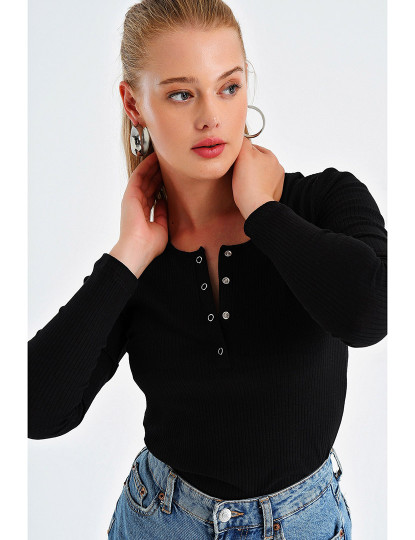 imagem de Blusa Senhora Preto1